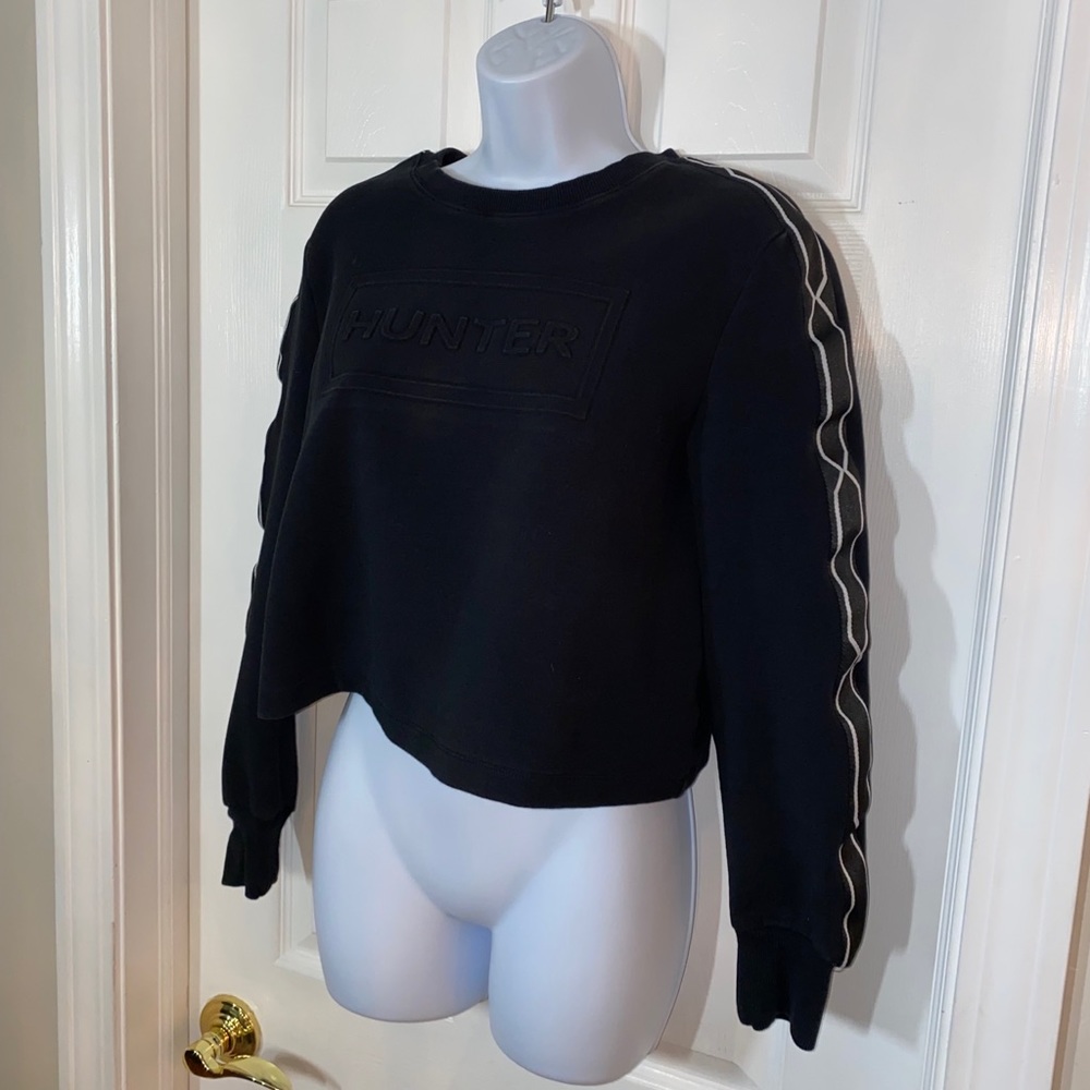 Hunter Cropped Long Sleeve Top